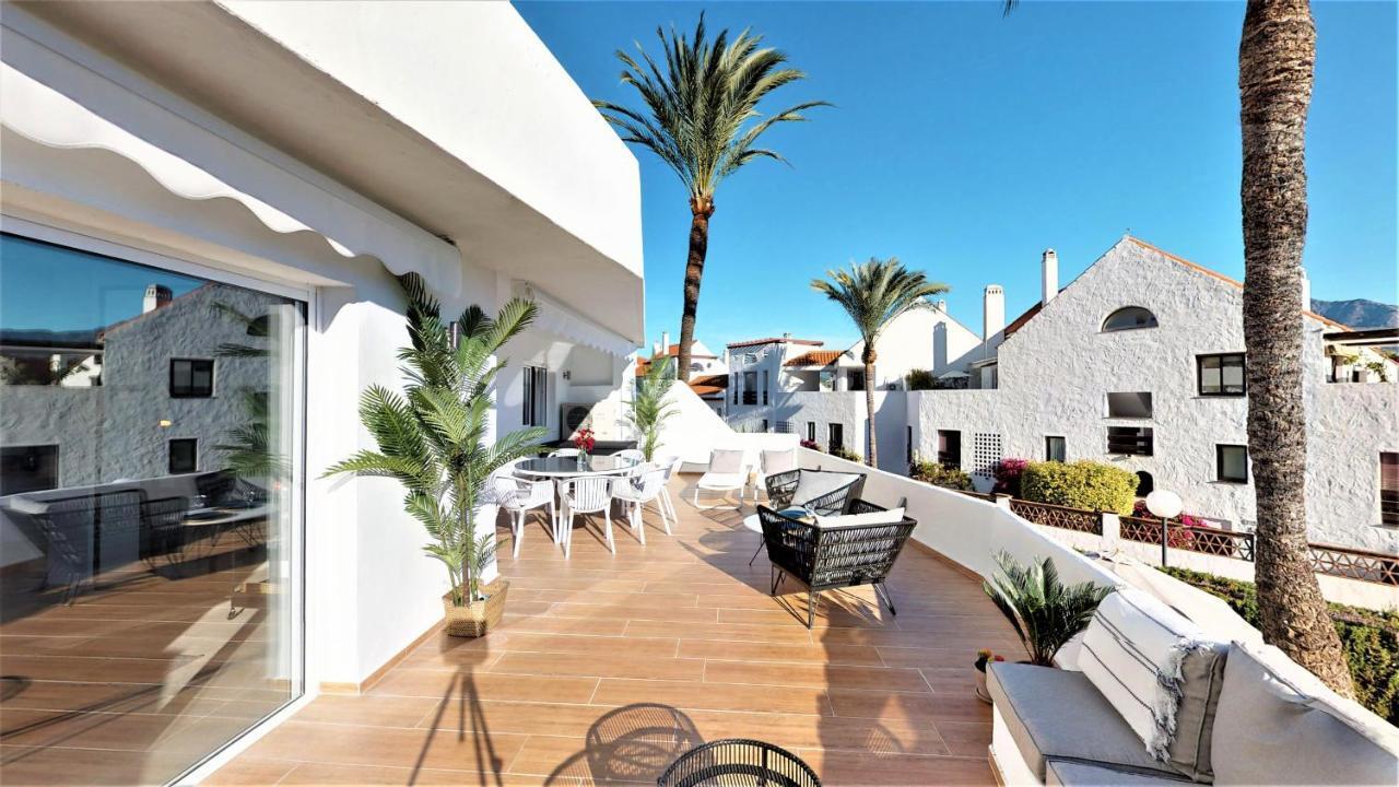 Apartment Jardines De Andalucía - Exquisite Newly Renovated Marbella